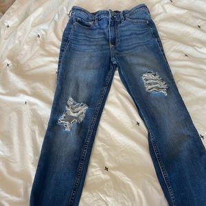 Hollister high rise super skinny crop